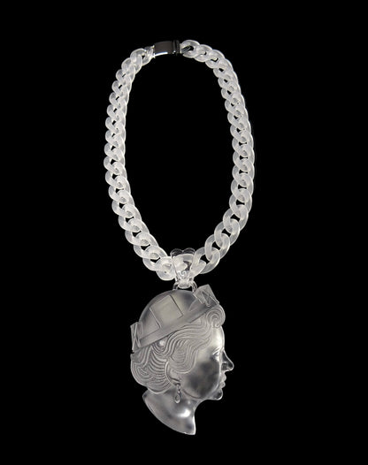 Queen Lizzy Pendant