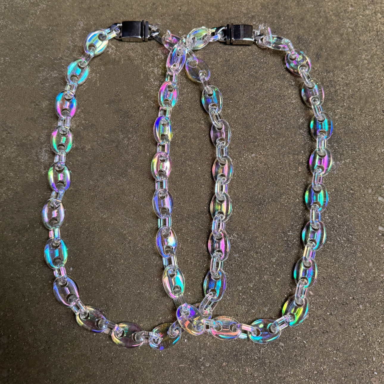 Iridescent Gucci Link Chain